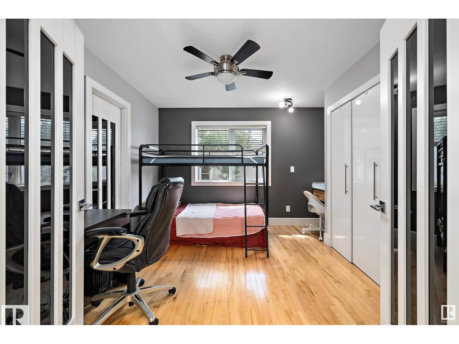 9544 154 ST NW - 34