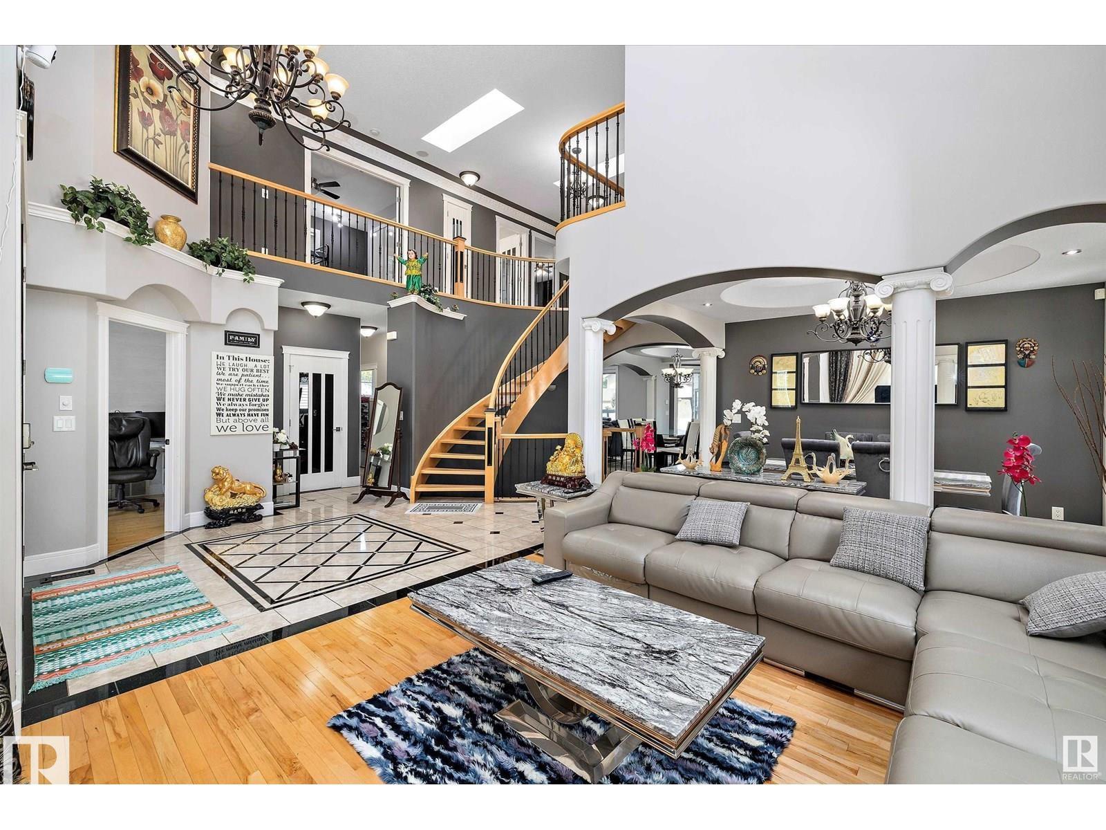 9544 154 ST NW - 4