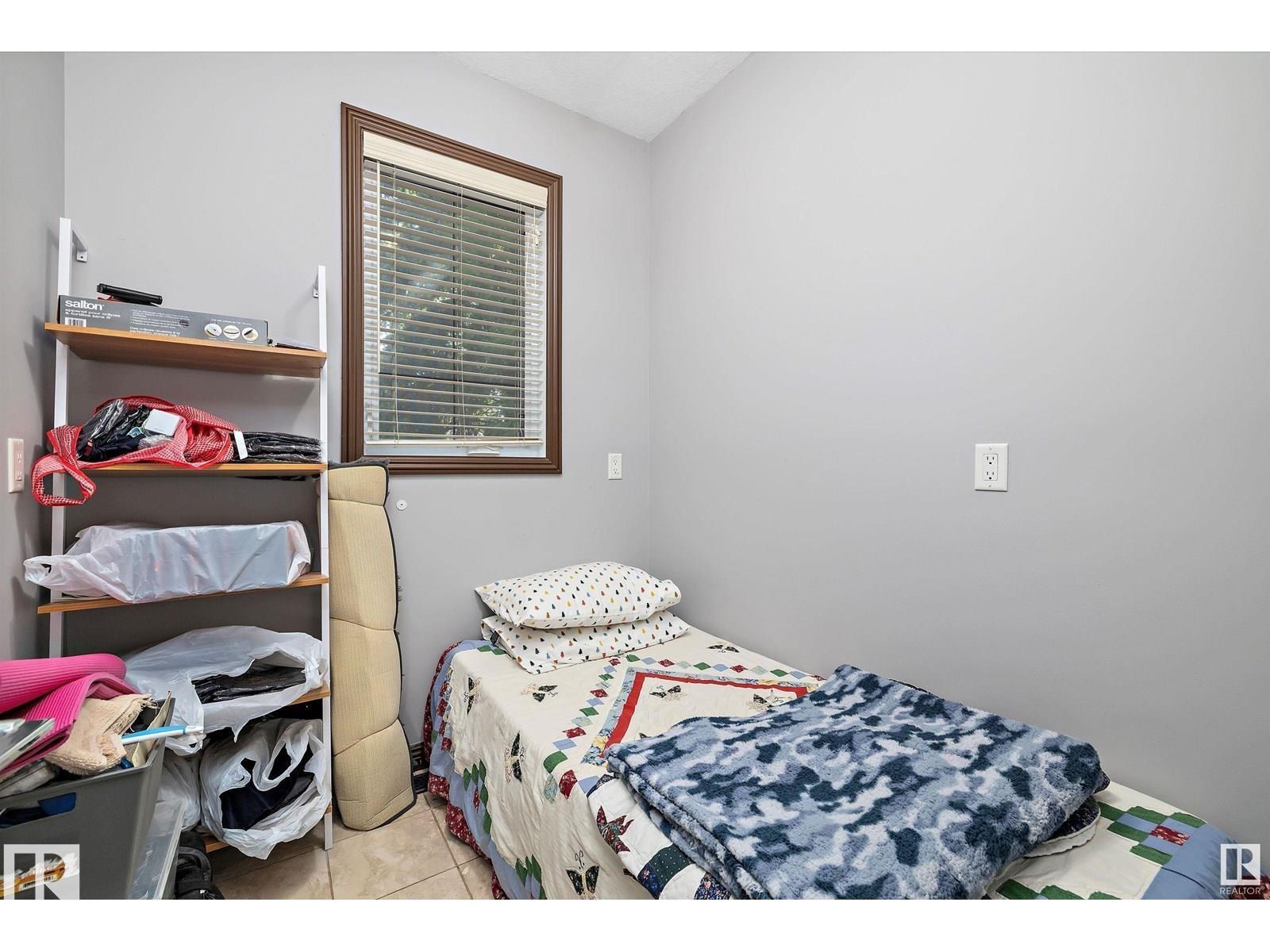 9544 154 ST NW - 52