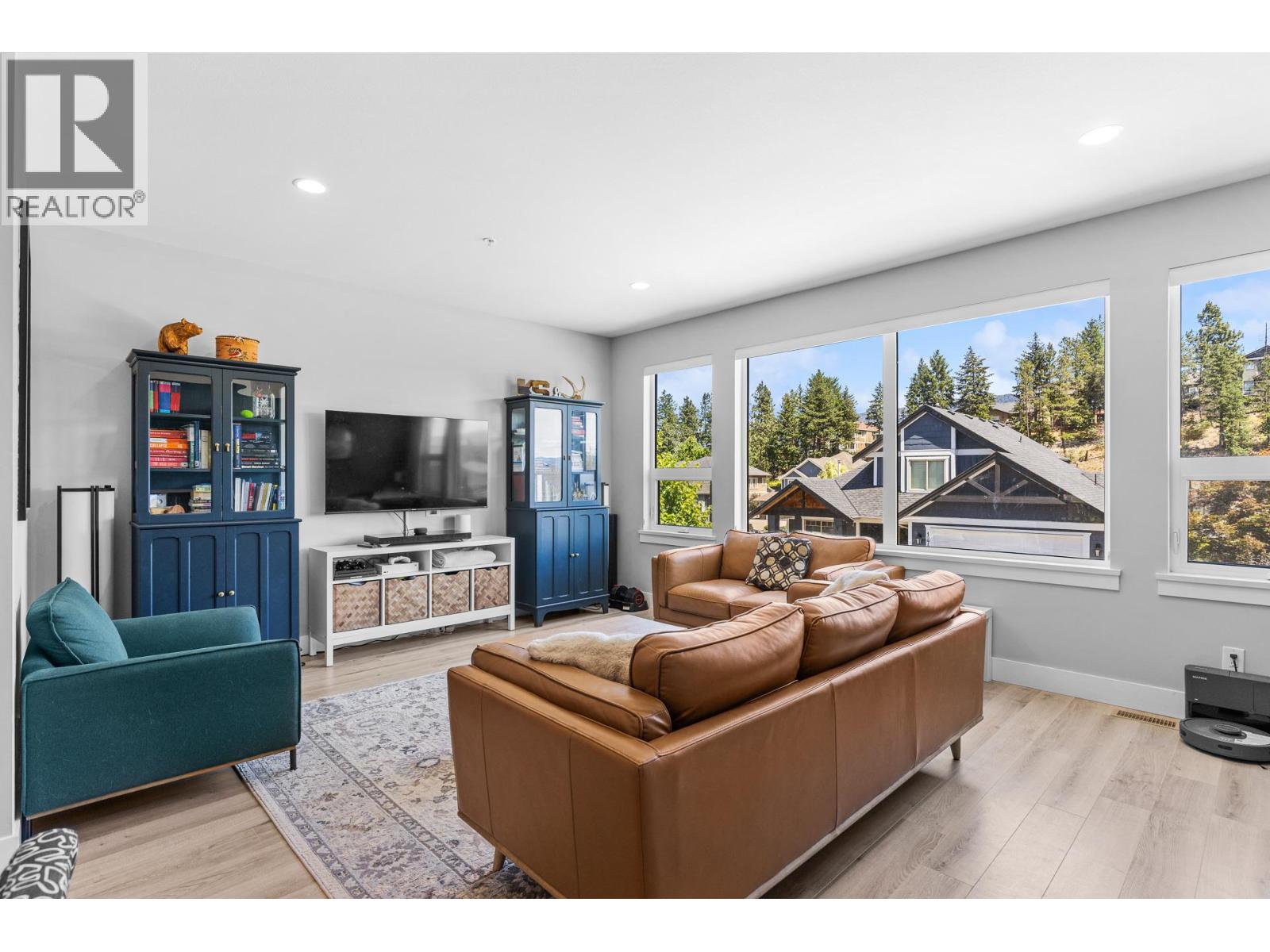 12798 Lake Hill Drive Unit# 56, Lake Country