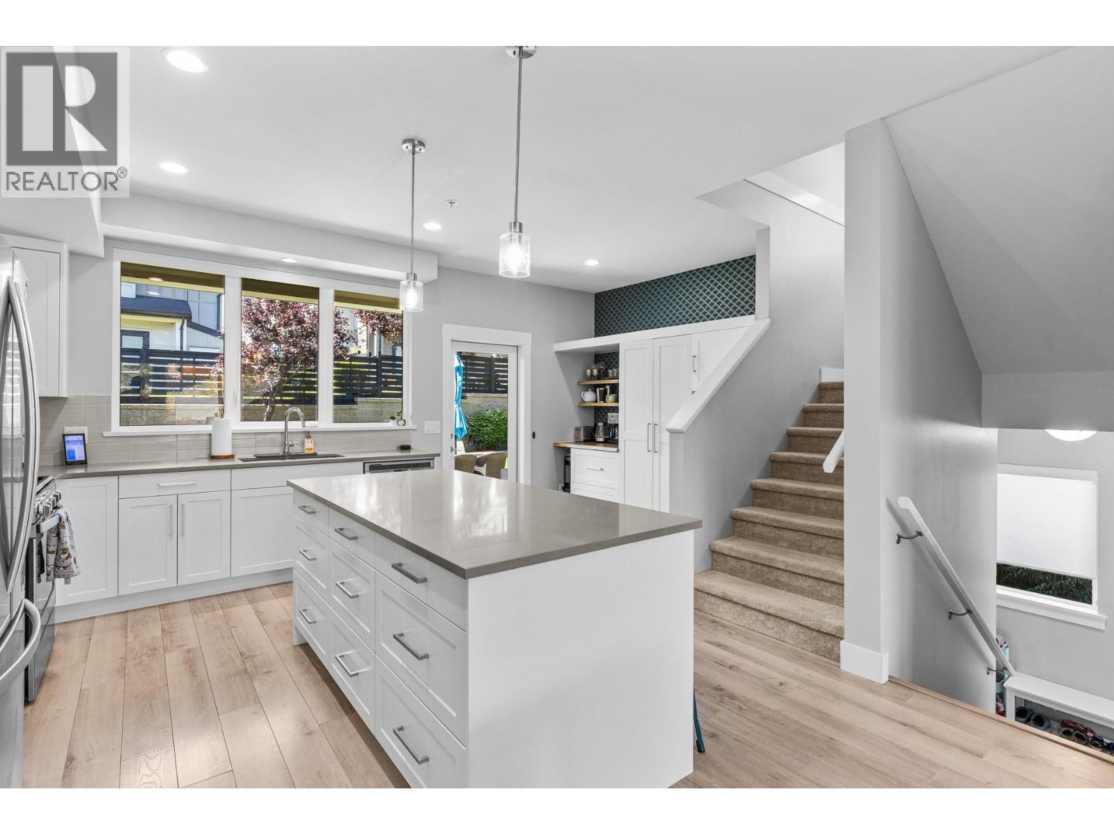 12798 Lake Hill Drive Unit# 56, Lake Country