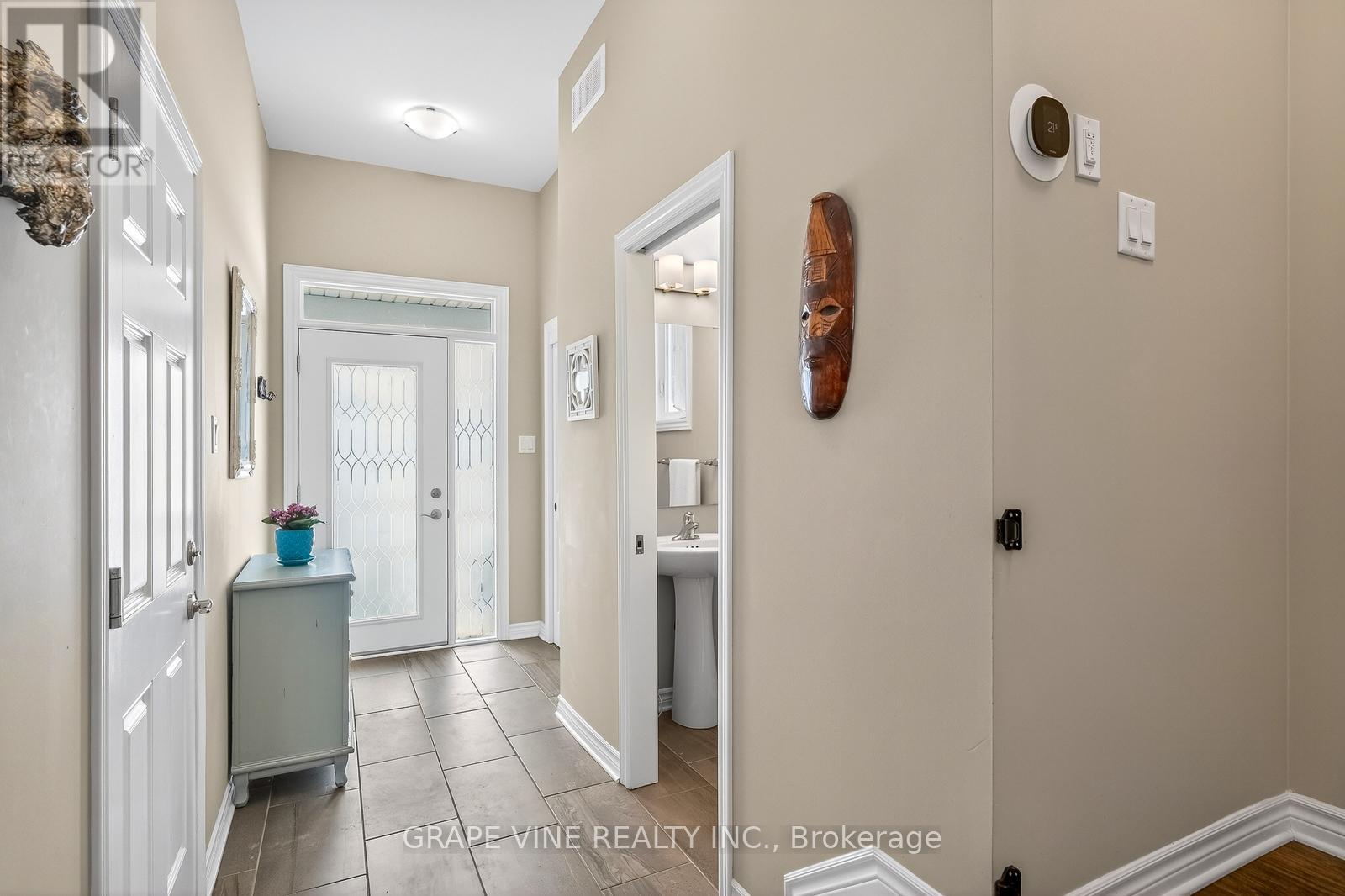 650 FISHER STREET - 11