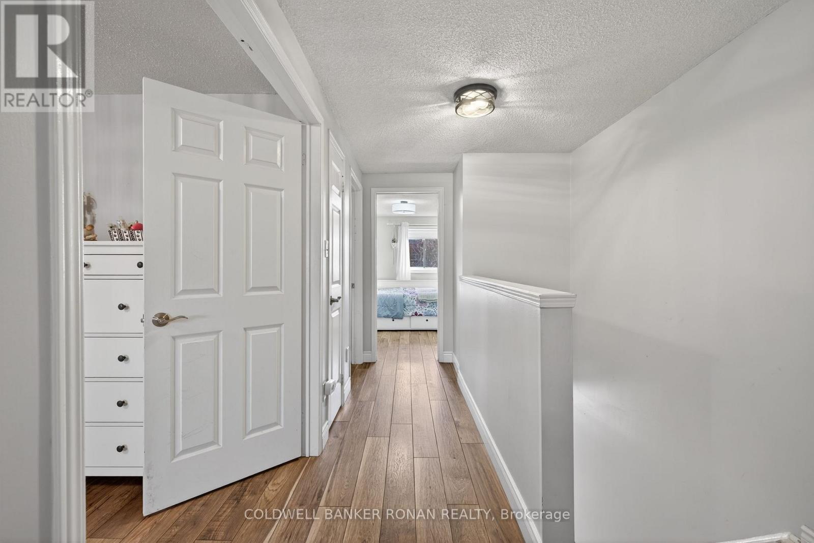 148 TUPPER STREET E - 19