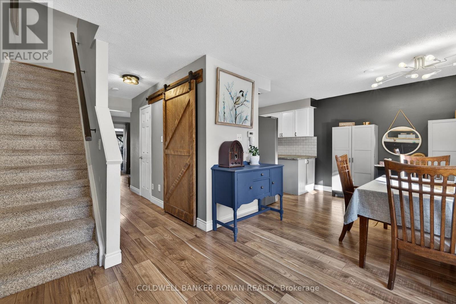 148 TUPPER STREET E - 7