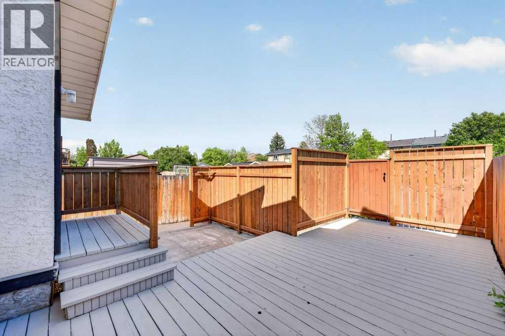 3304 Temple Way NE — photo 22