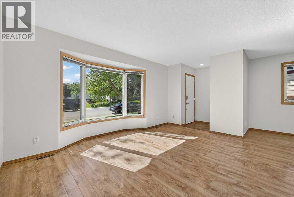 3304 Temple Way NE - photo 4