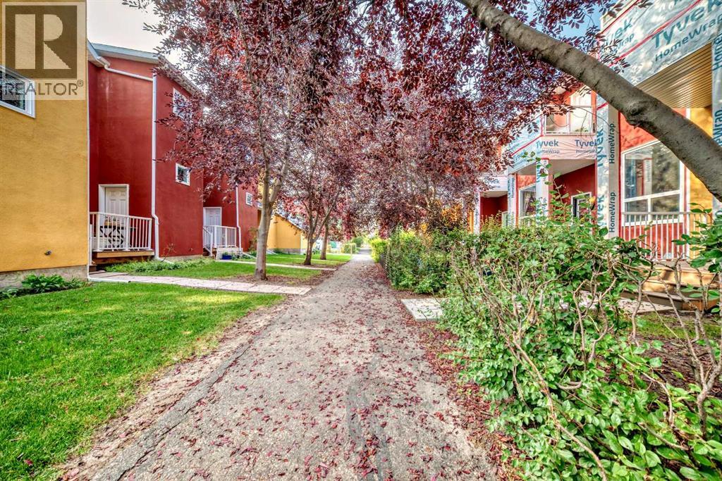 #2 7 Westland Road - 24