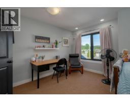 5546 Woodland Cres W, Port Alberni, BC V9Y8E6 Photo 46