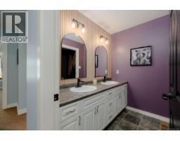 5546 Woodland Cres W, Port Alberni, BC V9Y8E6 Photo 52