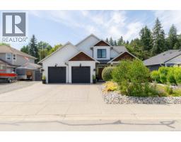 Kitchen - 5546 Woodland Cres W, Port Alberni, BC V9Y8E6 Photo 9