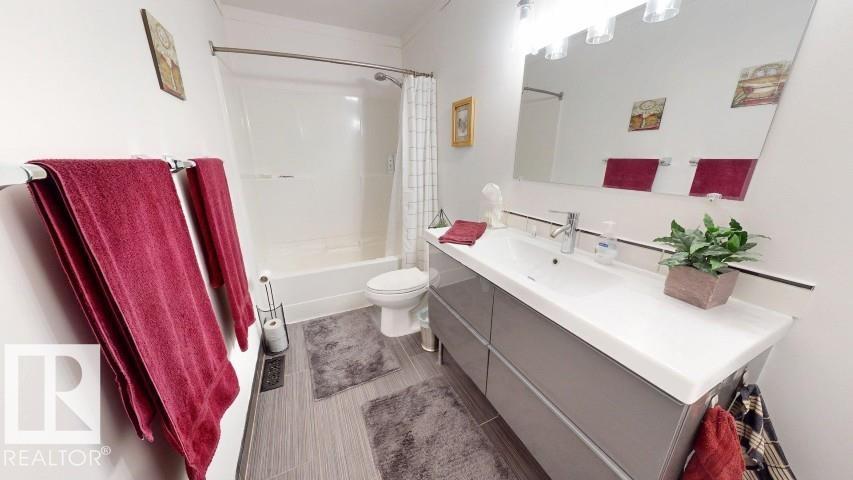 #73 2703 79 ST NW - 12