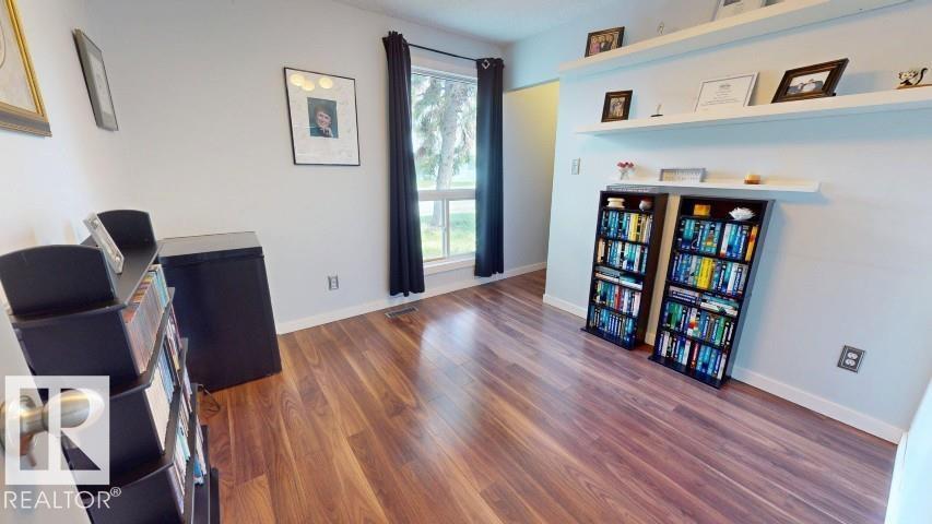 #73 2703 79 ST NW - 13