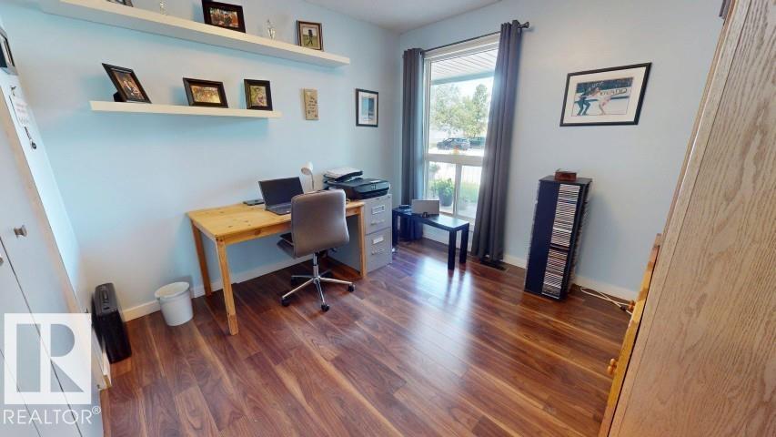 #73 2703 79 ST NW - 8