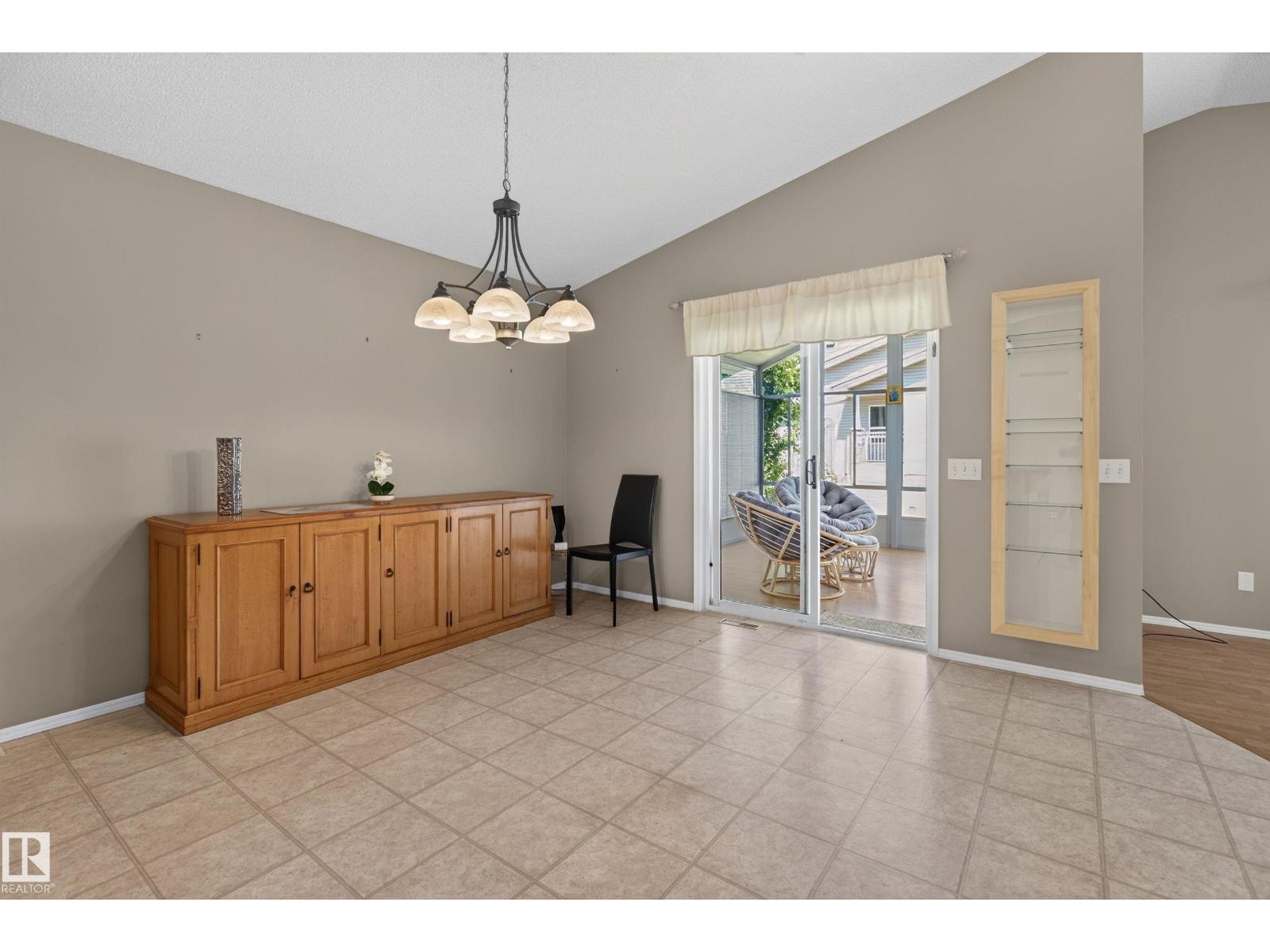 2252 BRENNAN CO NW - 11