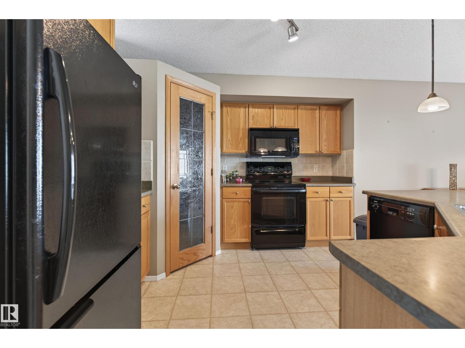2252 BRENNAN CO NW - 6