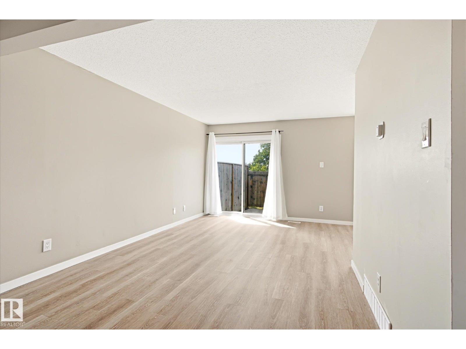 186 CORNELL CT NW — photo 11