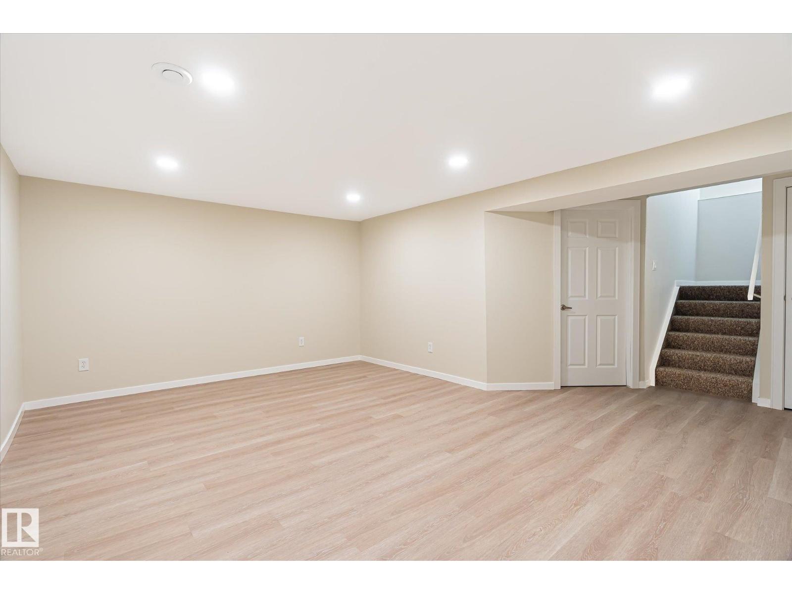 186 CORNELL CT NW — photo 35