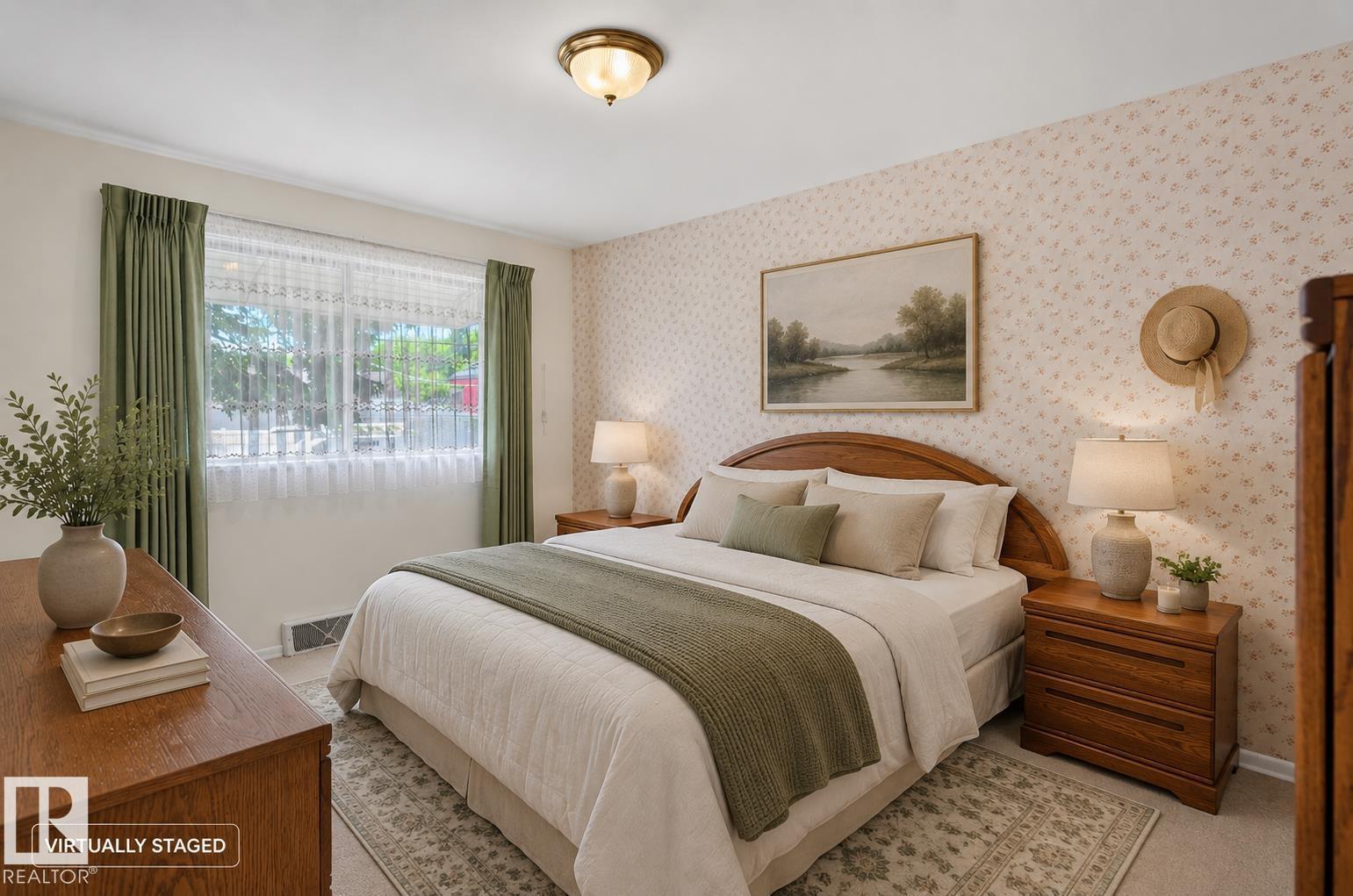 7704 104 AV NW - 20