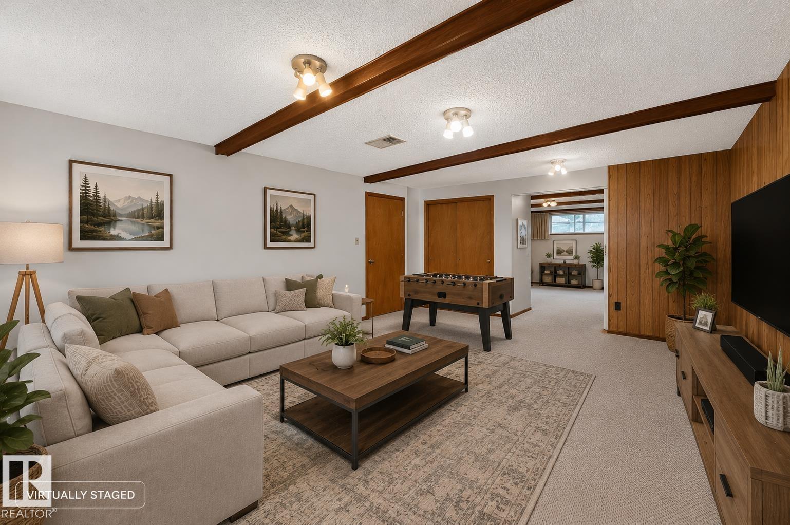 7704 104 AV NW - 40