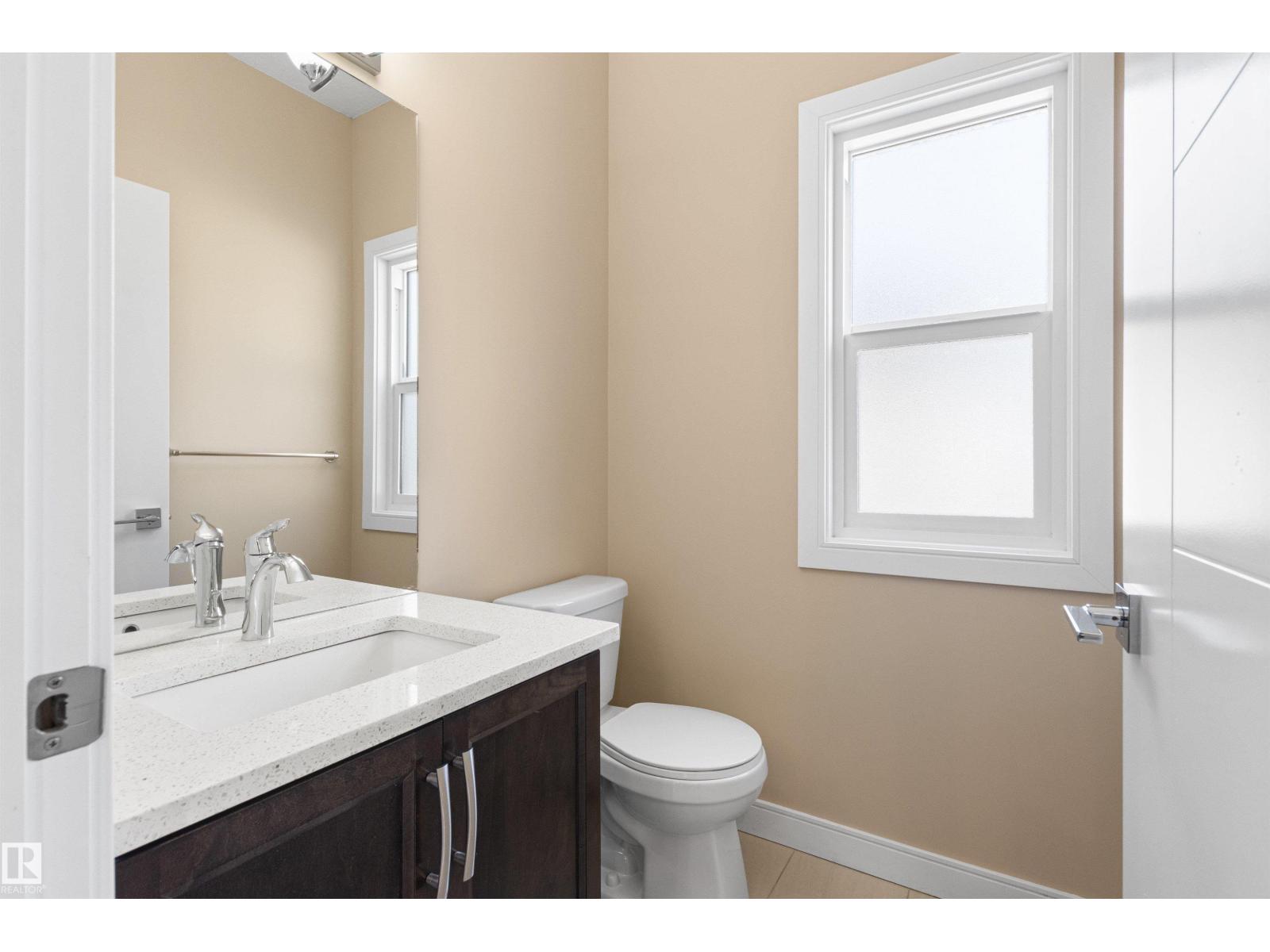 12223 101 Street NW - Photo 17