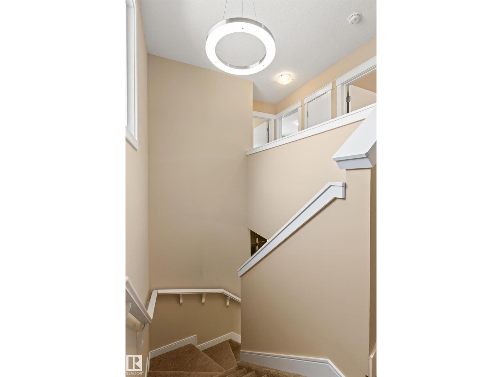 12223 101 Street NW - Photo 19