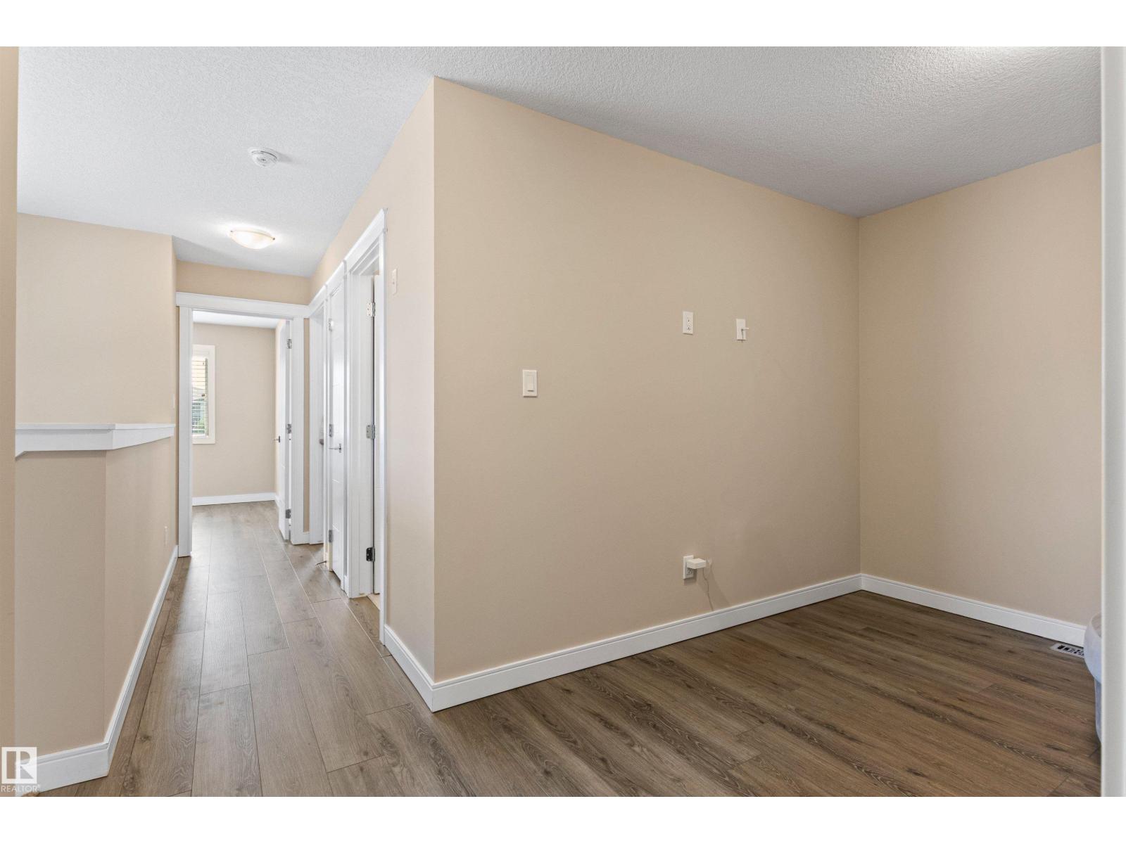 12223 101 Street NW - Photo 21
