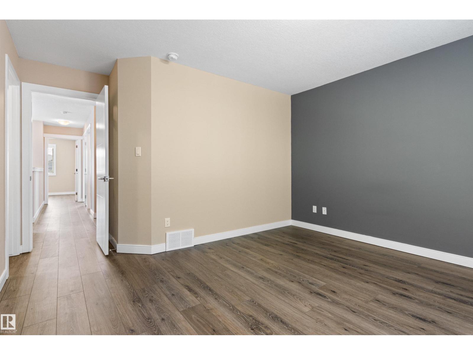 12223 101 Street NW - Photo 25