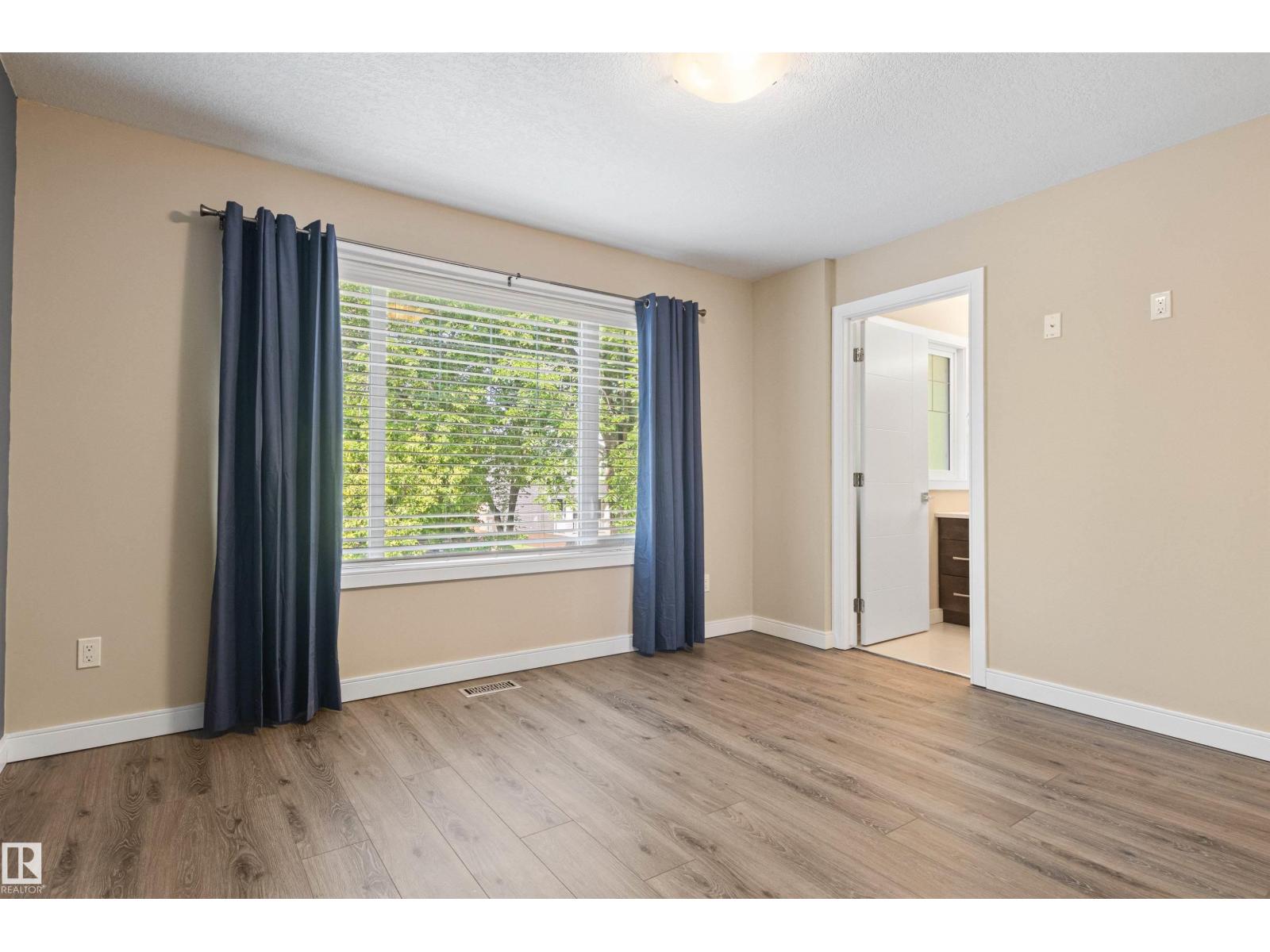 12223 101 Street NW - Photo 26