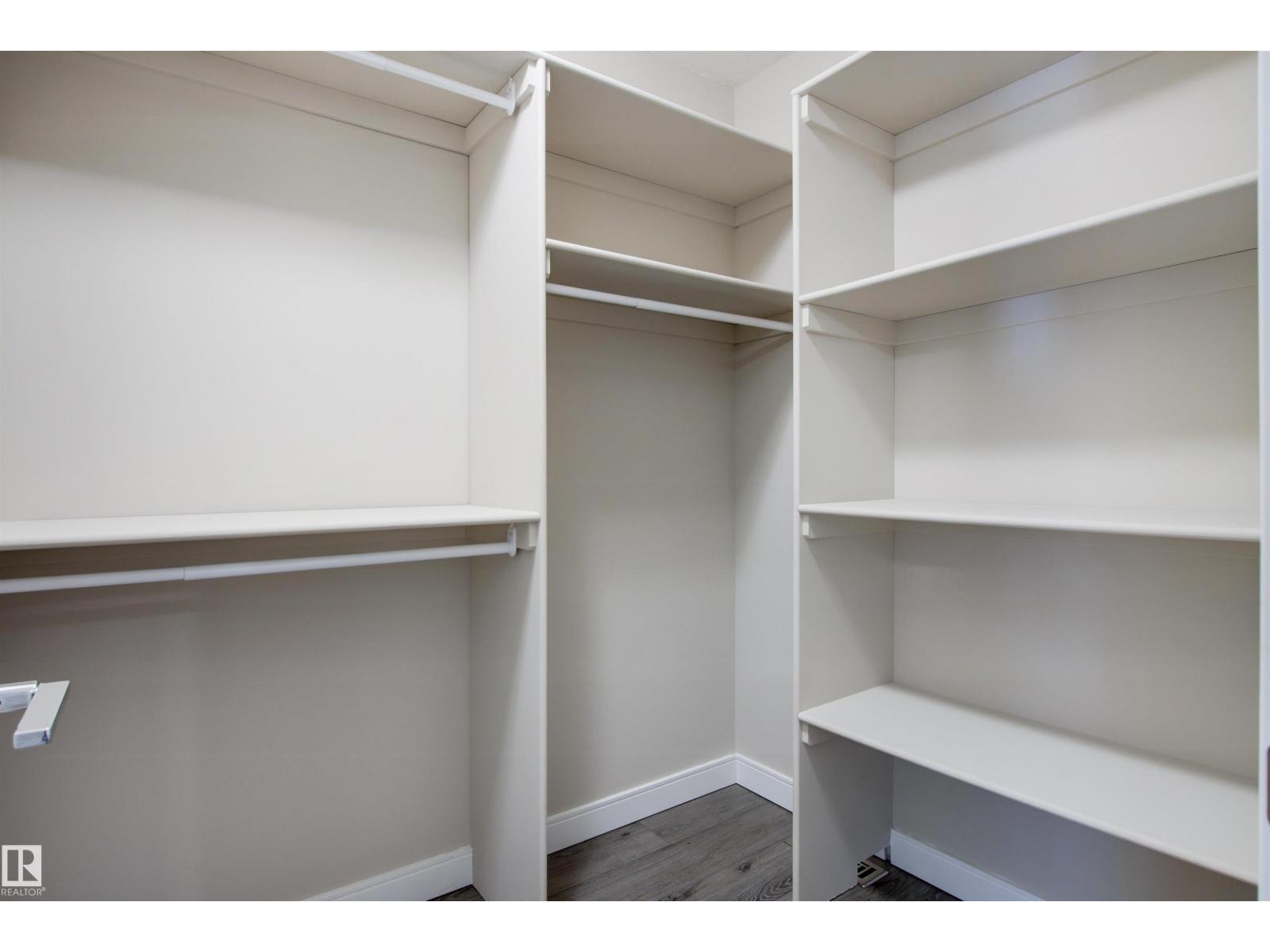 12223 101 Street NW - Photo 27
