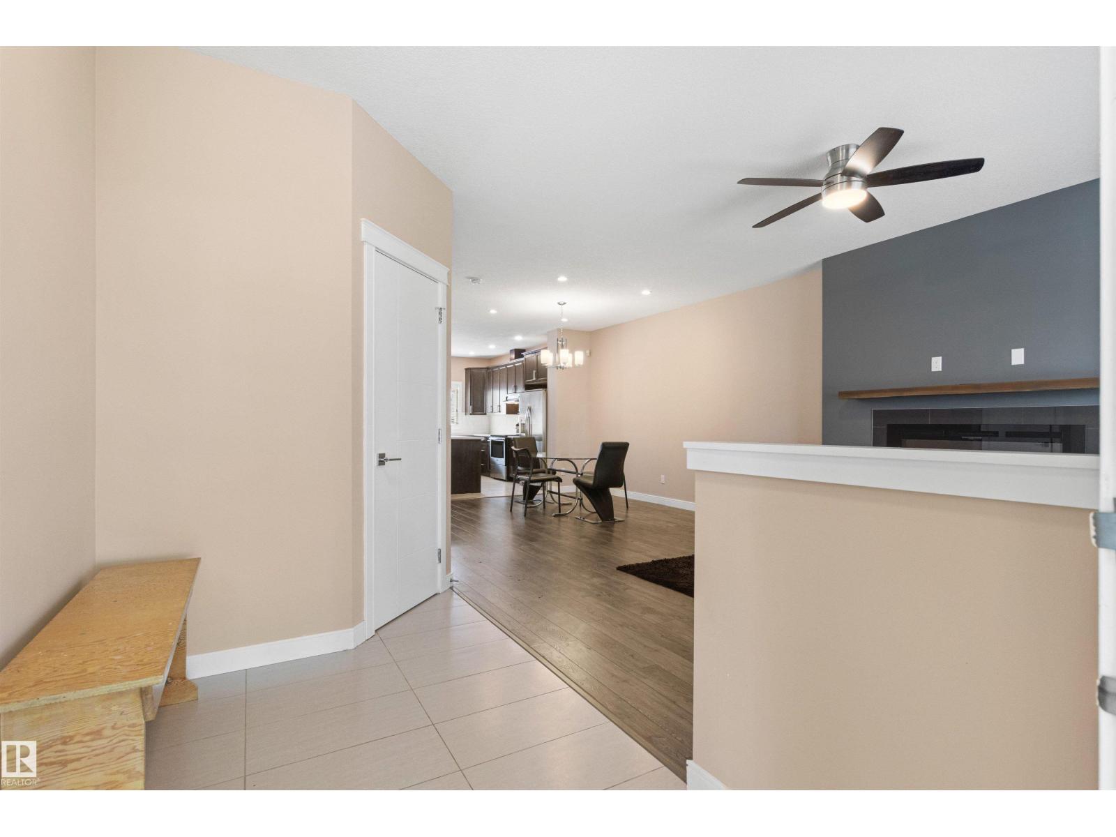 12223 101 St NW photo 4 — MLS® E4495666