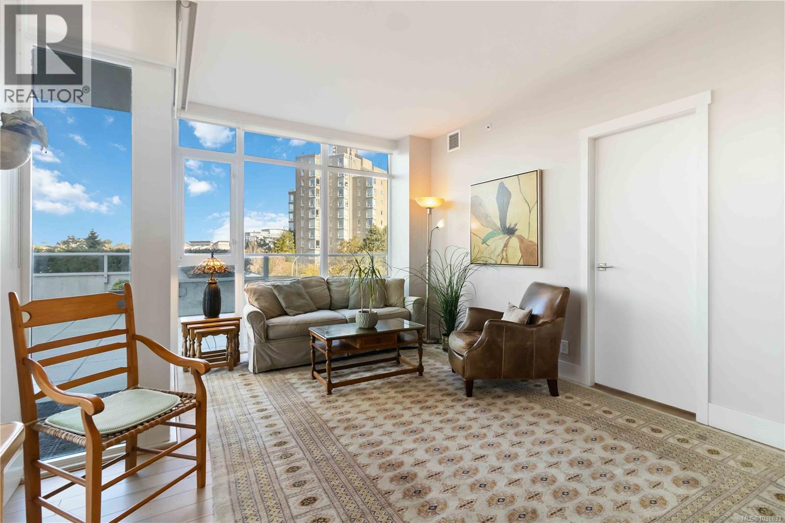 #303 83 Saghalie Rd - 20