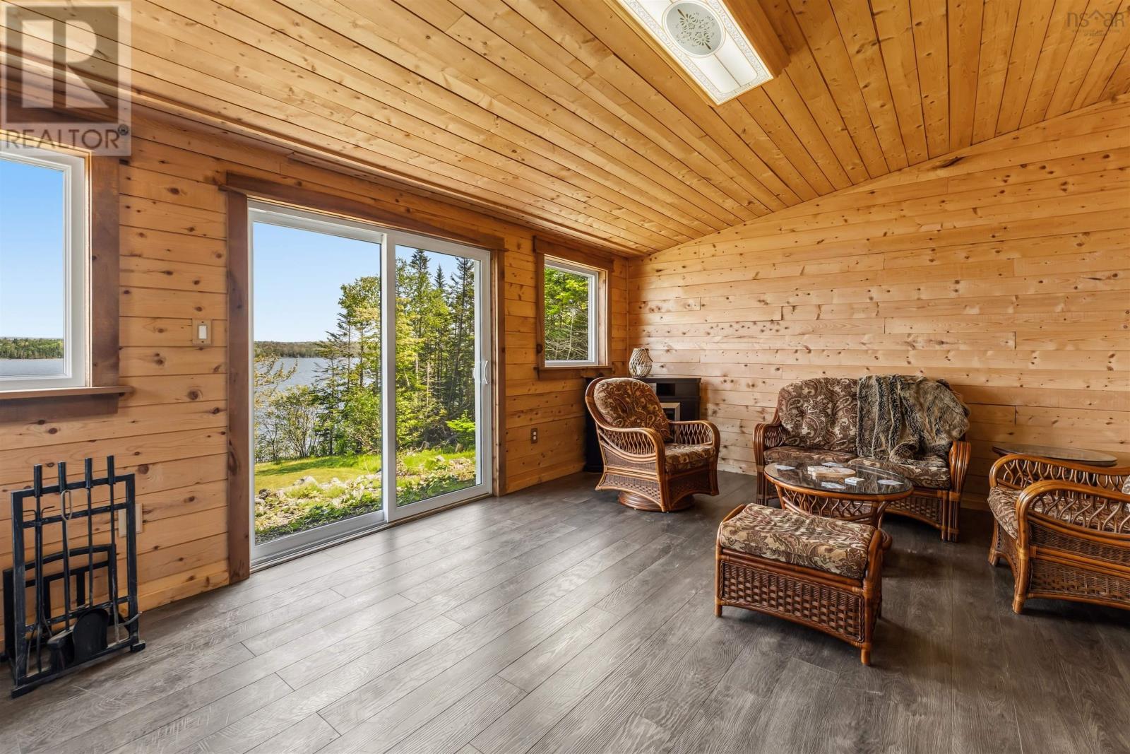 761 Stoney Point Road - 16