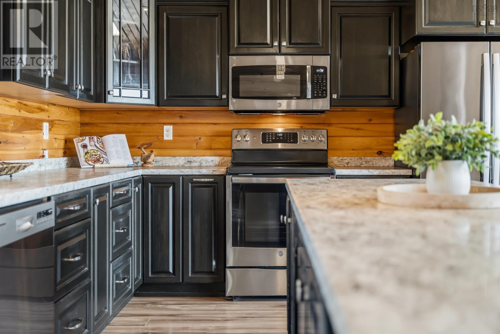 761 Stoney Point Road - 23