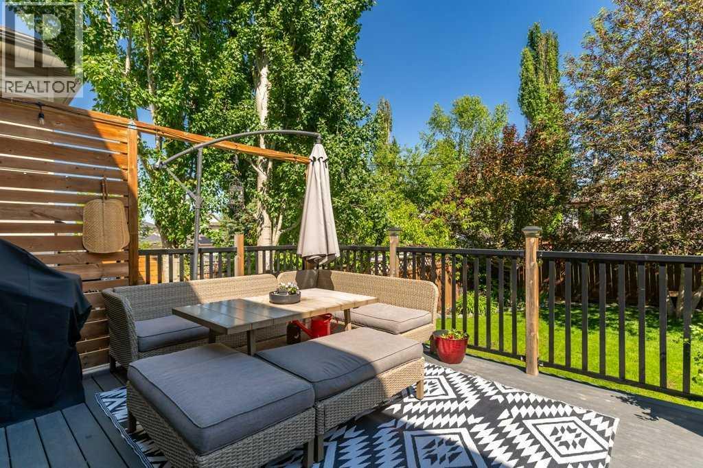 Composite Deck and Privacy Screen