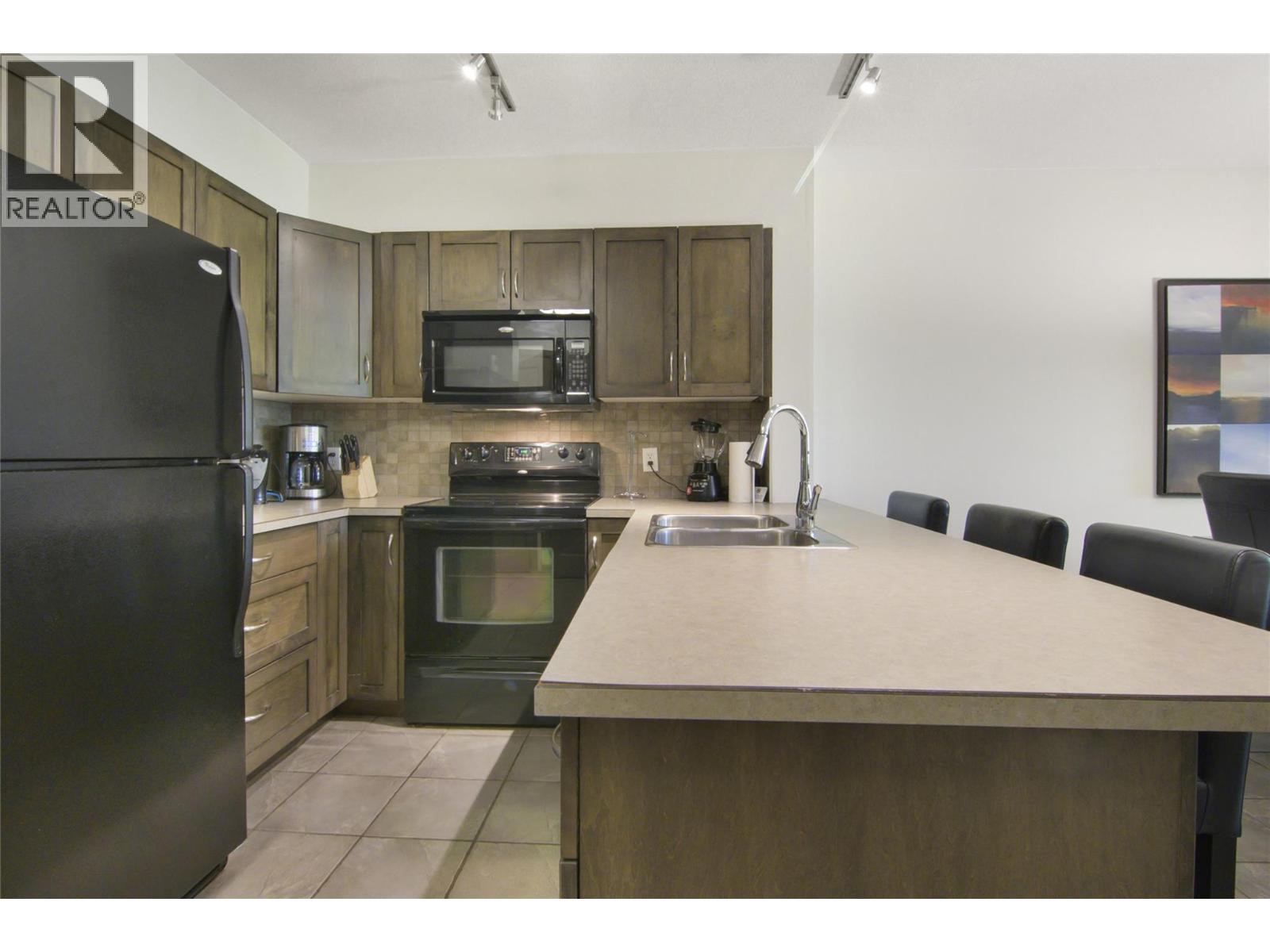 #238 654 Cook Road - Image 4