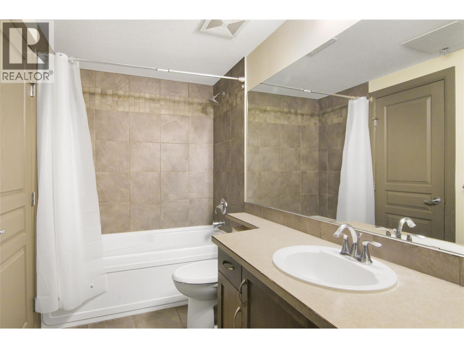 #238 654 Cook Road - Image 14