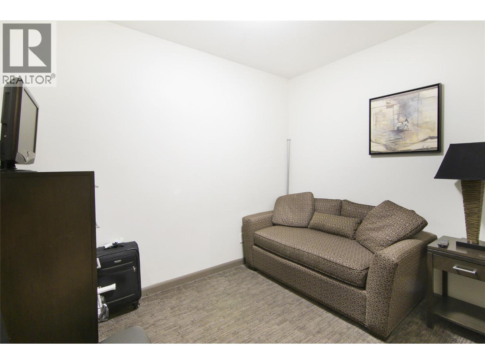 #238 654 Cook Road - 13
