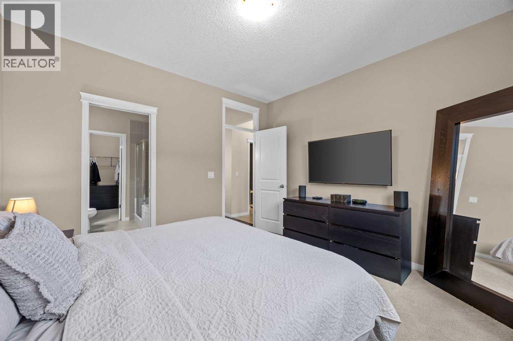 70 Auburn Crest Green SE — photo 16