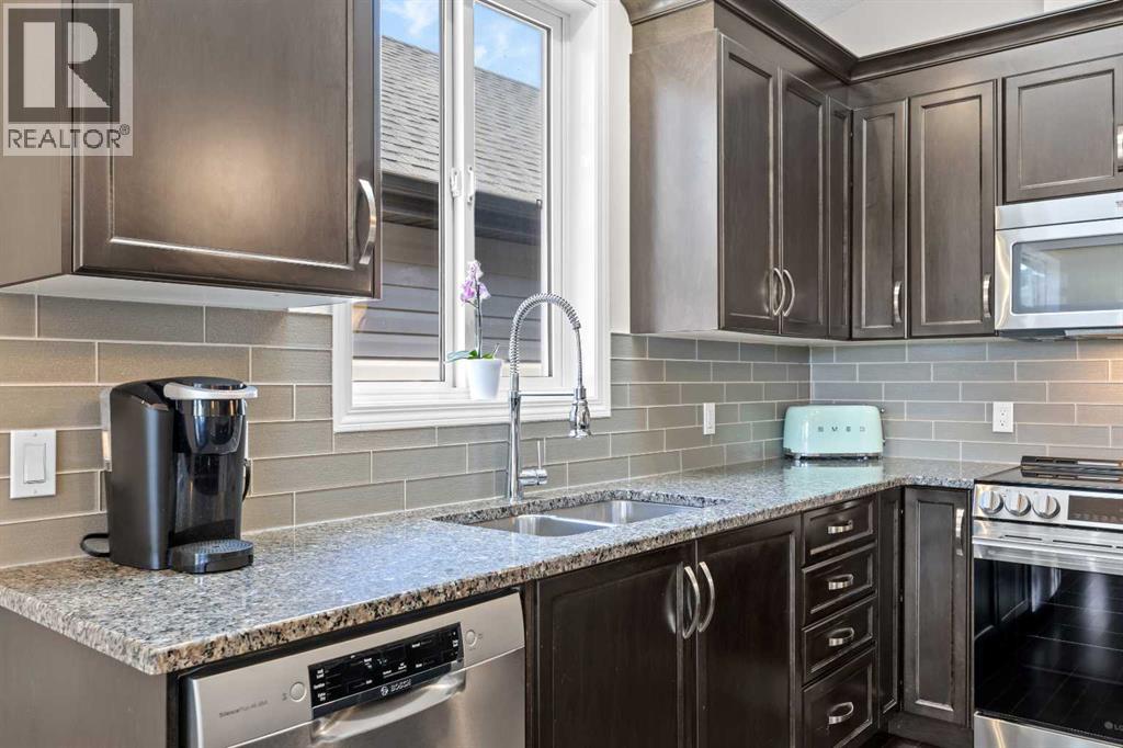 70 Auburn Crest Green SE — photo 11