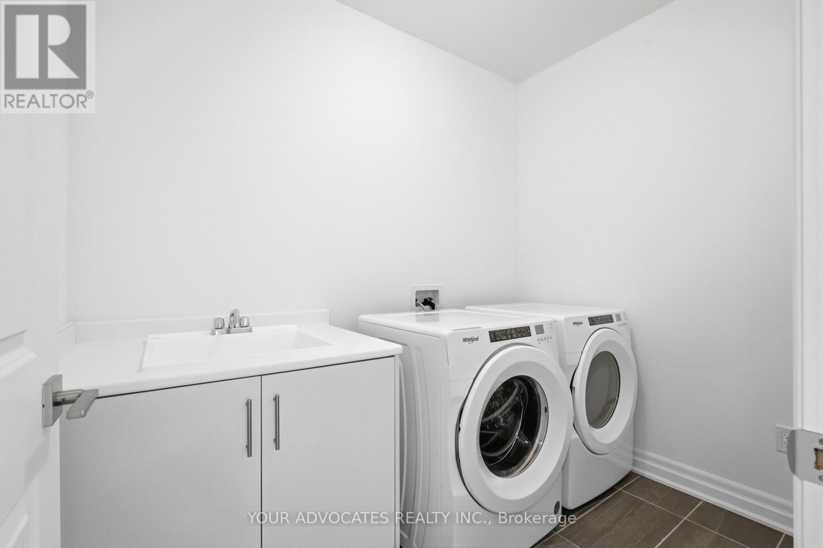 19 SWAMP SPARROW COURT - 22
