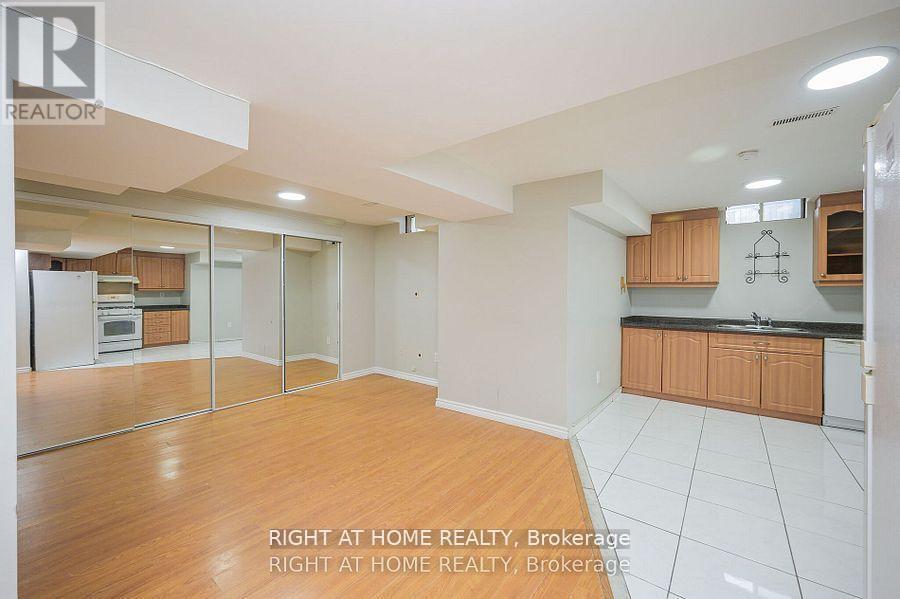 1724 SAMUELSON CIRCLE - 28
