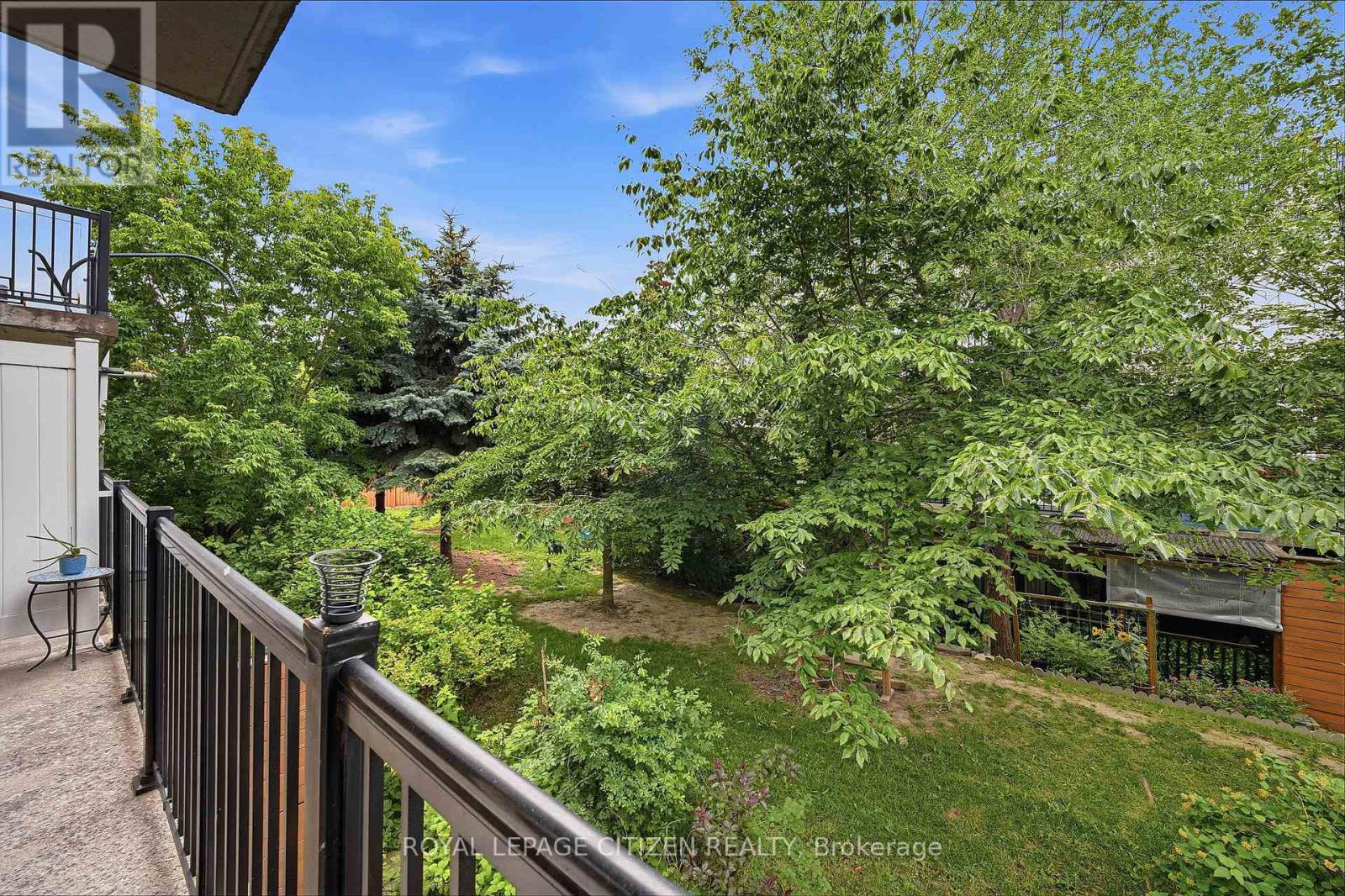 #2048 75 GEORGE APPLETON WAY - 20