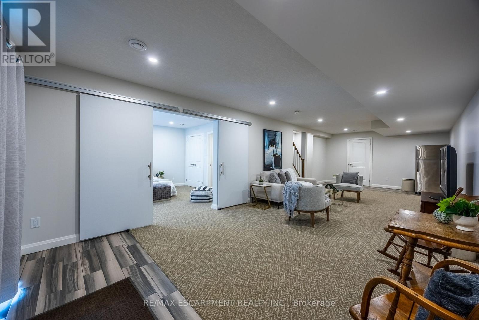 #7 5 OLD HAMILTON ROAD - 25