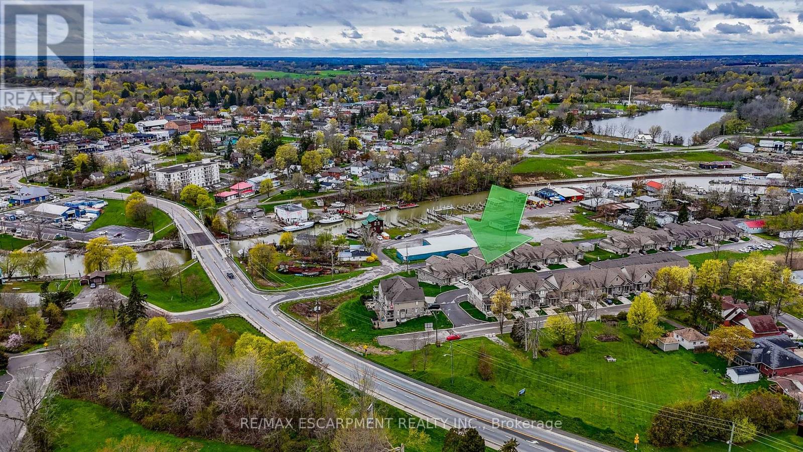 #7 5 OLD HAMILTON ROAD - 33