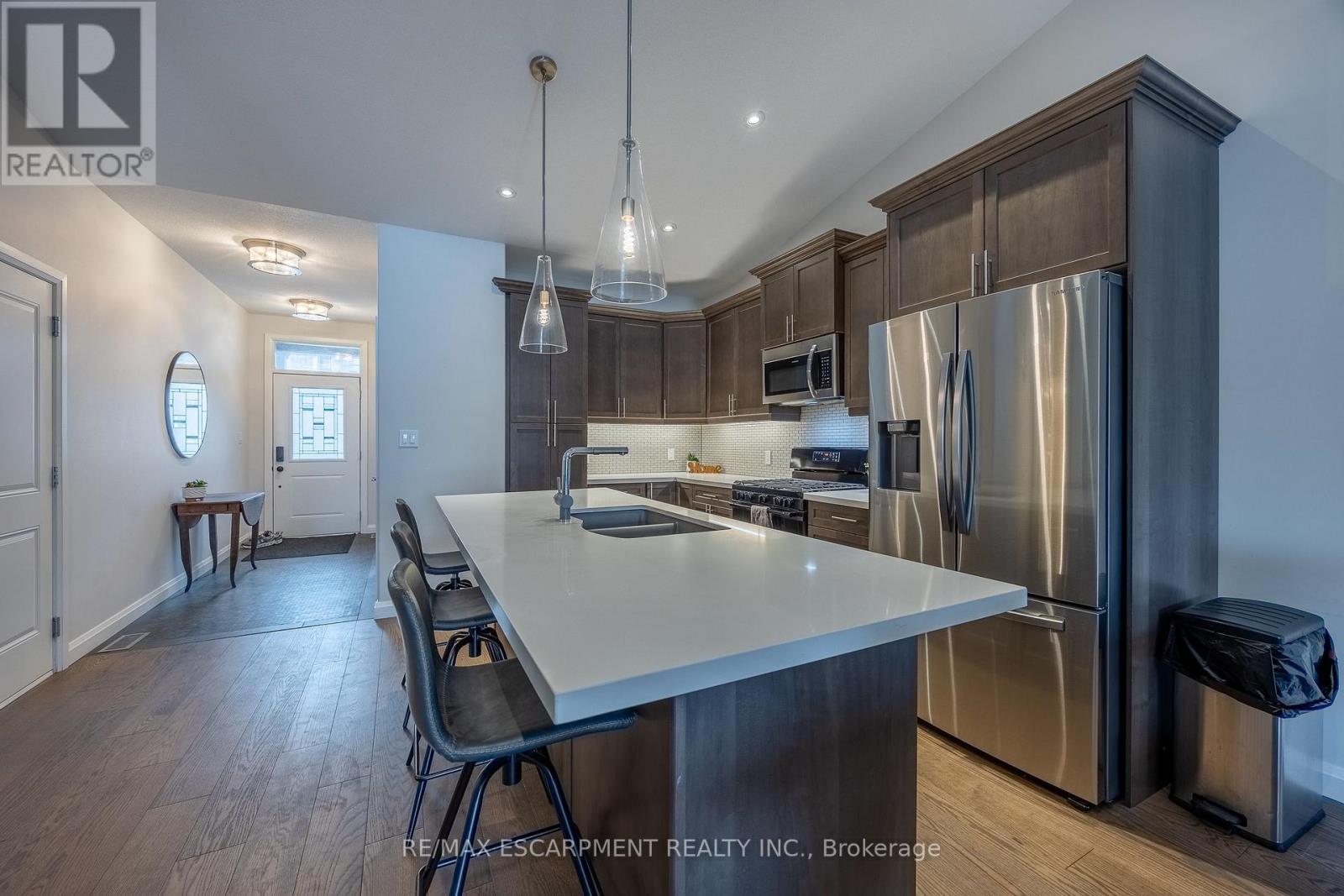 #7 5 OLD HAMILTON ROAD - 8