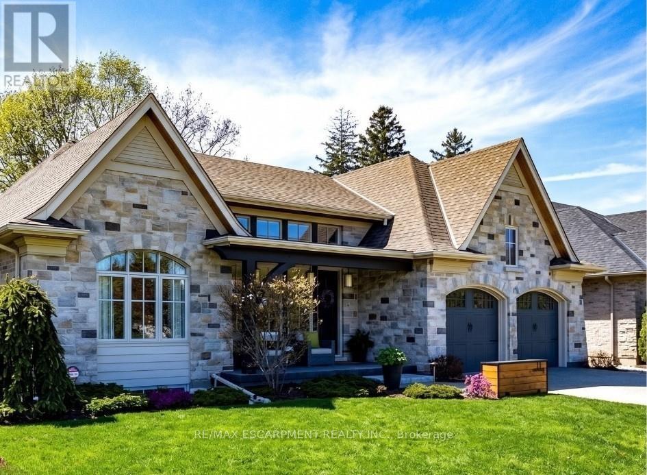 Photo of 11 Greenleaf Lane