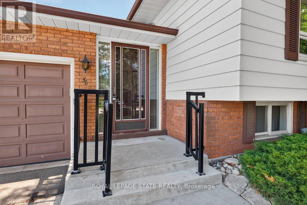 36 GRAY ROAD - 12