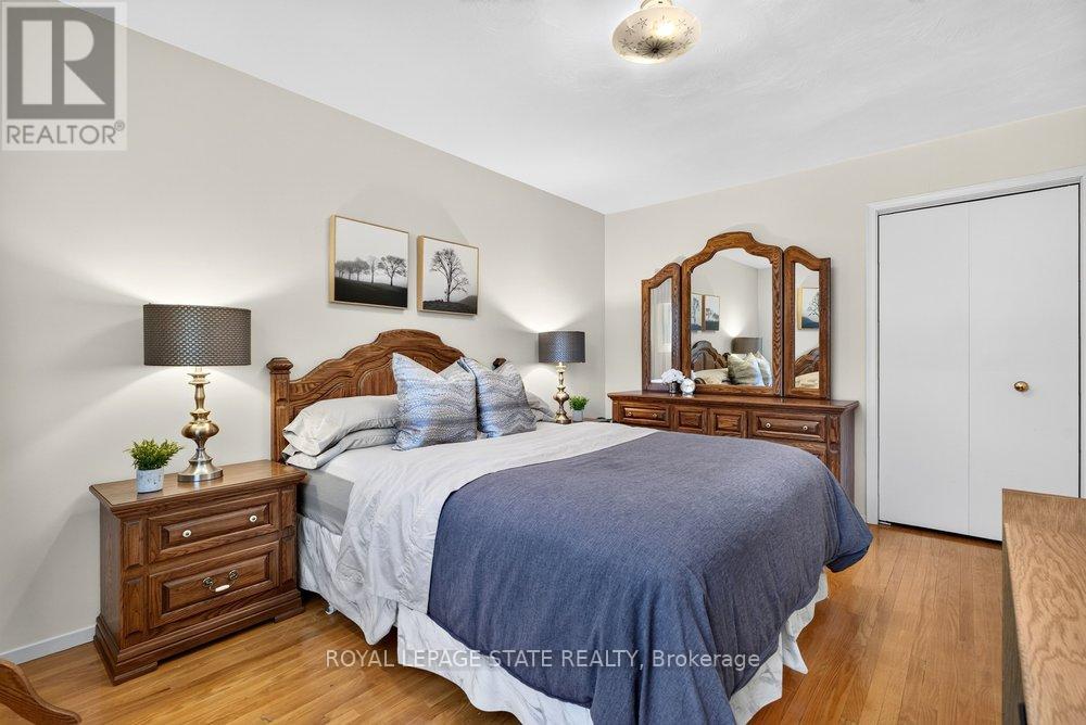 36 GRAY ROAD - 26