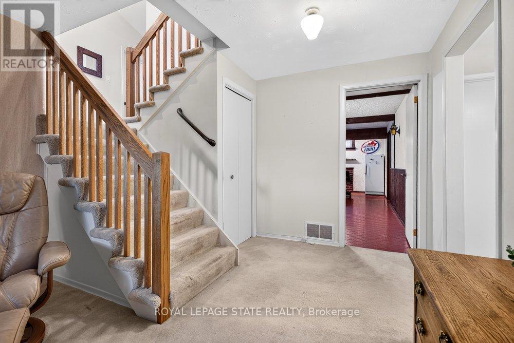 36 GRAY ROAD - 31