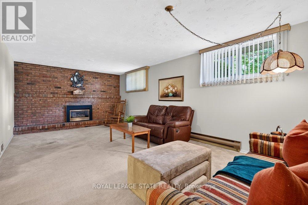 36 GRAY ROAD - 33